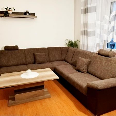 Apartman Isabel Decin Bagian luar foto
