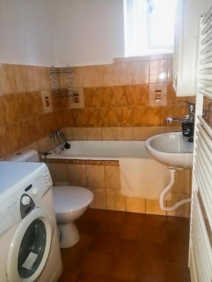 Apartman Isabel Decin Bagian luar foto
