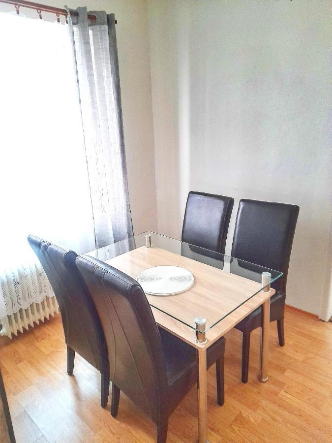Apartman Isabel Decin Bagian luar foto